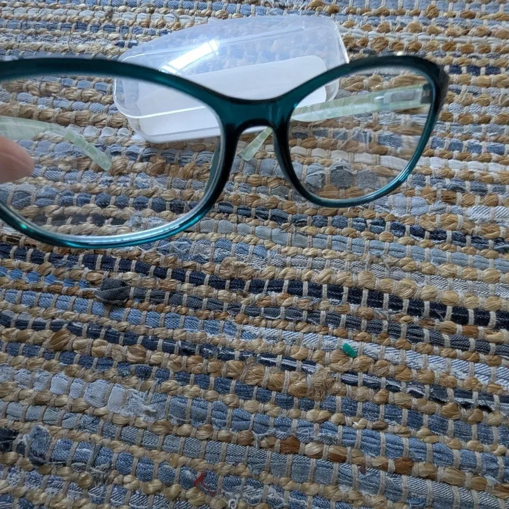 N/A teal cateye